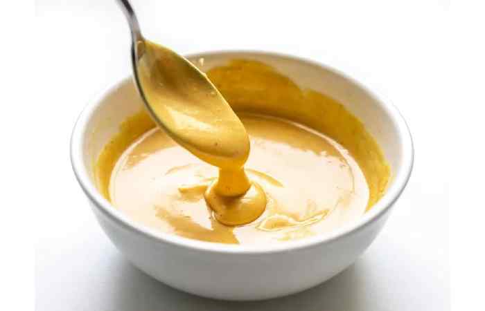 Honey Mustard Sauce vs Hot Honey Mustard Sauce