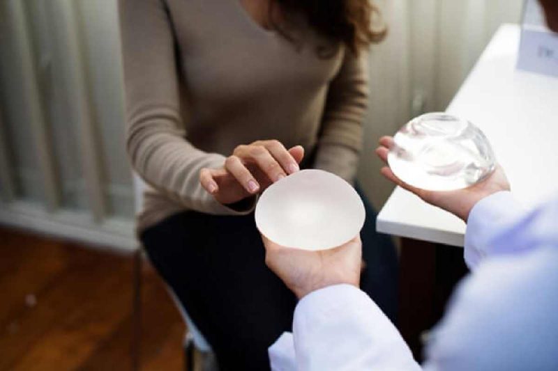 Breast Implant Illness: Understanding Symptoms and Seeking Solutions